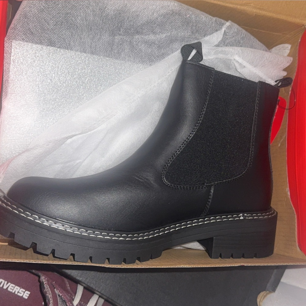 women's boots new with tags
